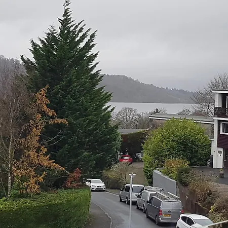 Apartman On Windermere, Excellent For 4 With Parking Bowness-on-Windermere